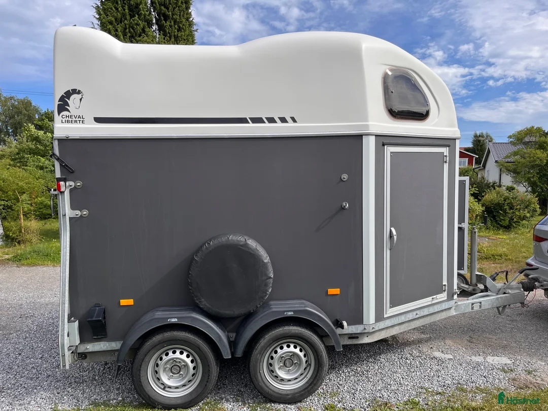 Hästtransporter  fordon & transport till salu: Cheval Liberté Gold First -20 i Älvsjö - Annons 1