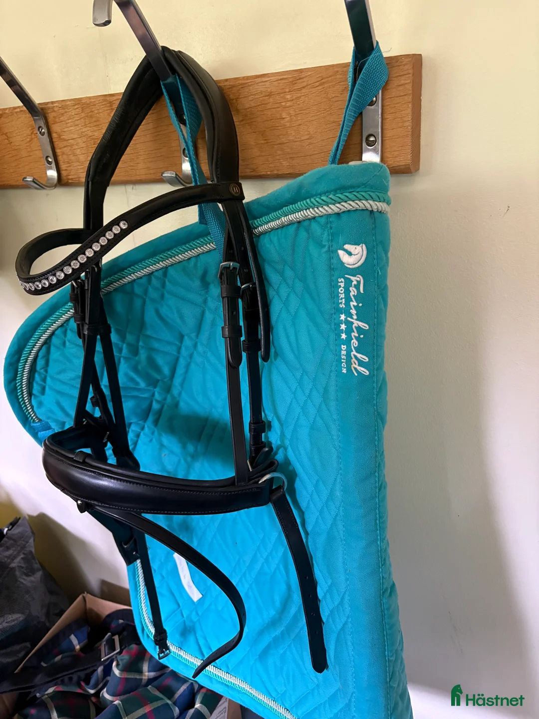 Träns hästutrustning till salu: Dressyrträns stl cob - Annons 1