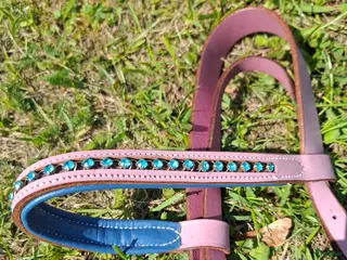 Träns hästutrustning Superrgulligt Rosa träns m bling i Läckeby - Annons 4