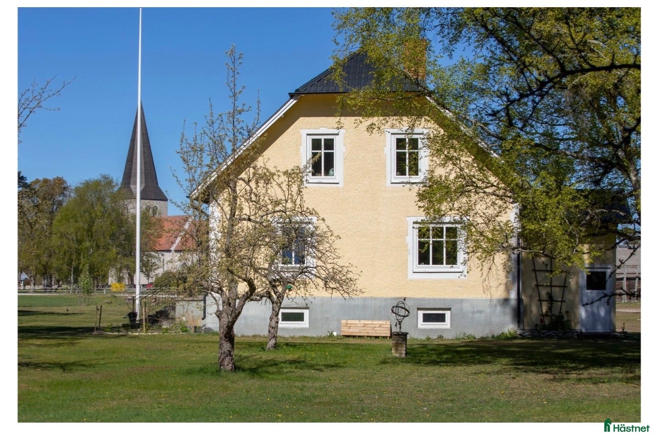  hästgårdar till salu: Kalkstensgård på Gotland plats för hästhållning - Annons 1
