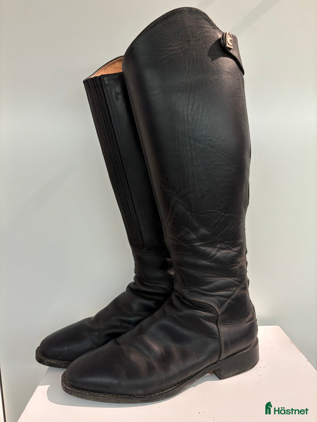 Ridstövlar ryttarutrustning till salu: Ridstövlar storlek 37. Cavallo i Stockholm - Annons 1