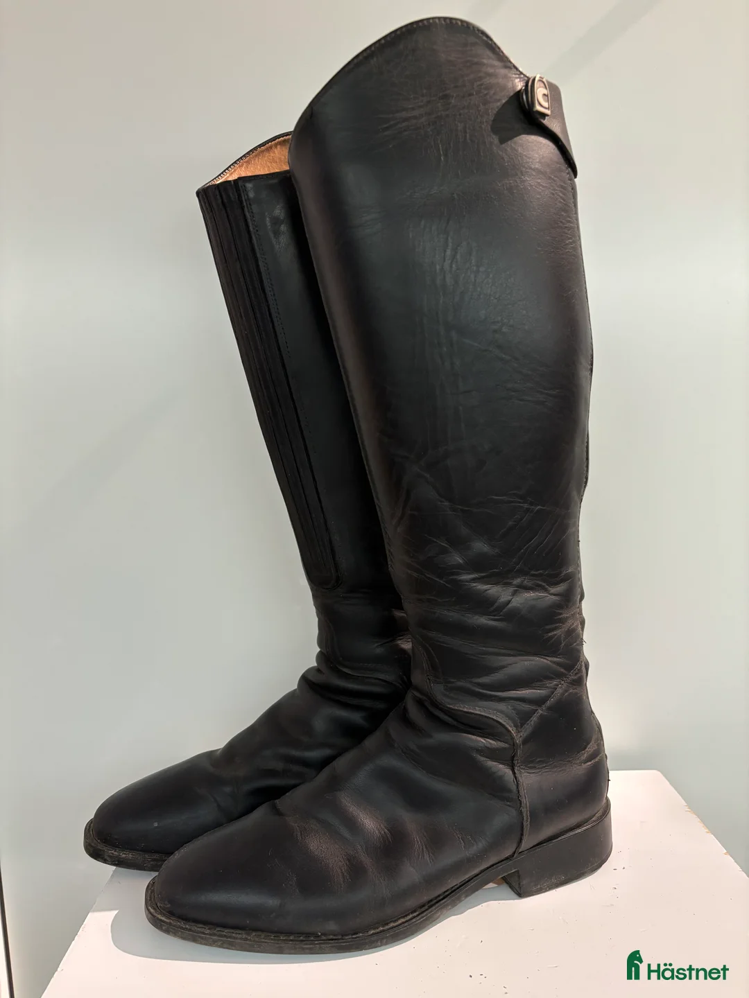 Ridstövlar ryttarutrustning till salu: Ridstövlar storlek 37. Cavallo i Stockholm - Annons 1