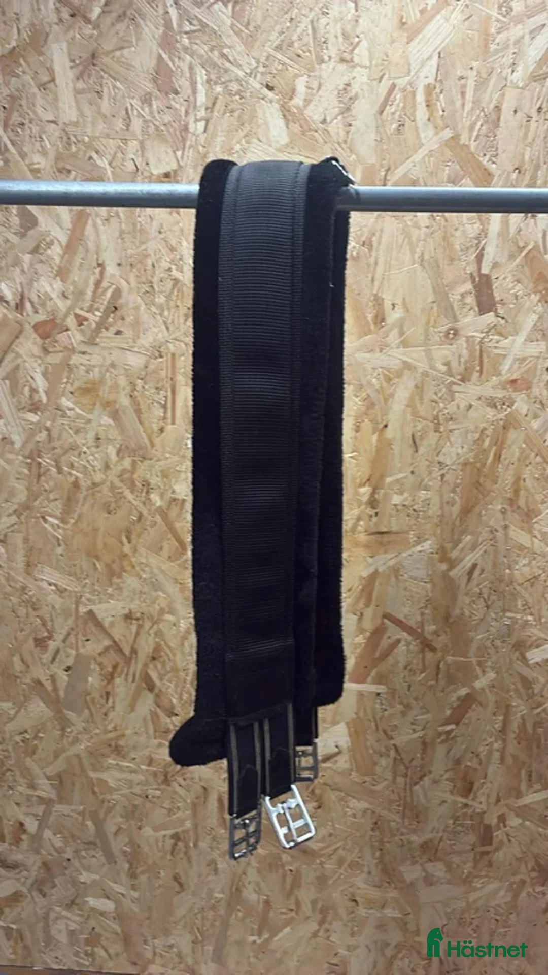 Sadeltillbehör hästutrustning till salu: Fluff sadelgjord 140 cm 🐴 - Annons 1