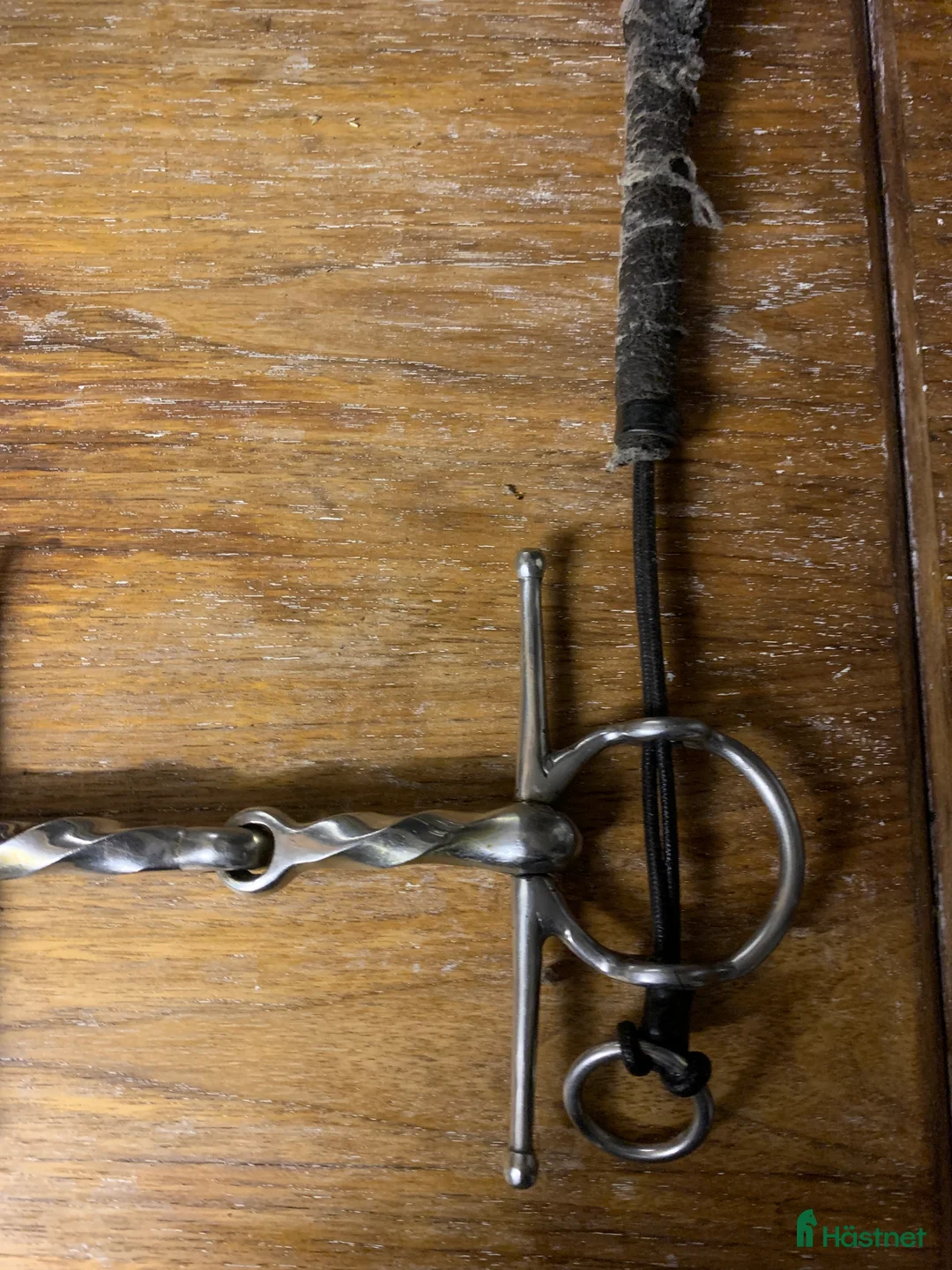 Bett hästutrustning till salu: Bombers fullcheek-bett tvinnad mundel 13,5cm i Hässleholm - Annons 6