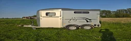 Hästtransporter  fordon & transport till salu: Cheval libert touring country  - Annons 2
