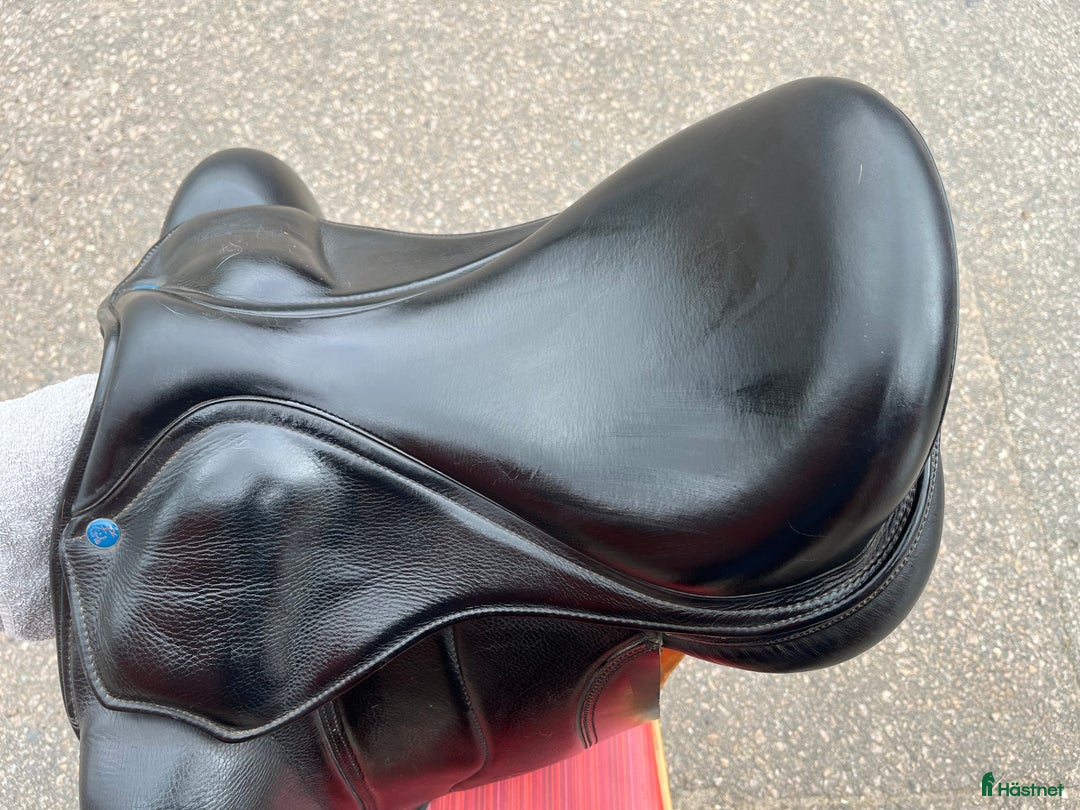 Sadlar hästutrustning till salu: Hr von sadel  i Växjö - Annons 2