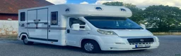 Hästlastbilar  fordon & transport till salu: BOJ hästbuss HÖG lastvikt - Annons 1