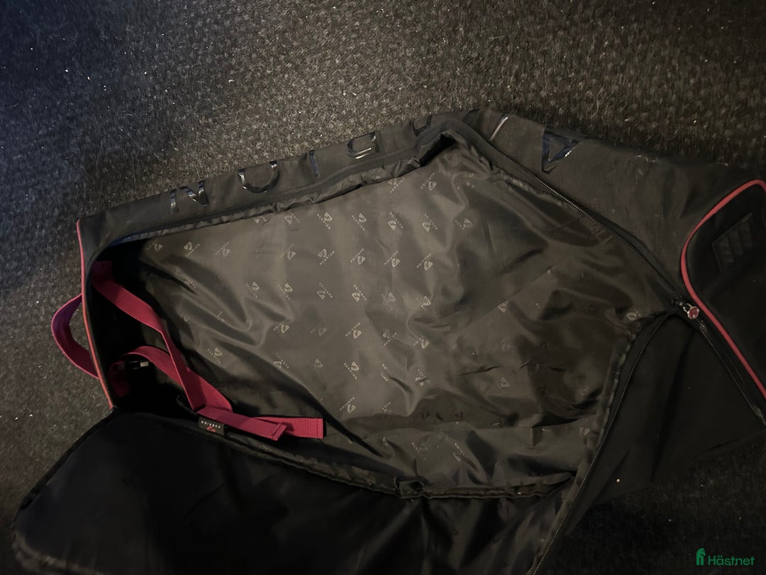 Övrig Hästutrustning hästutrustning till salu: Oanvänd Tränsväska i Lessebo - Annons 3