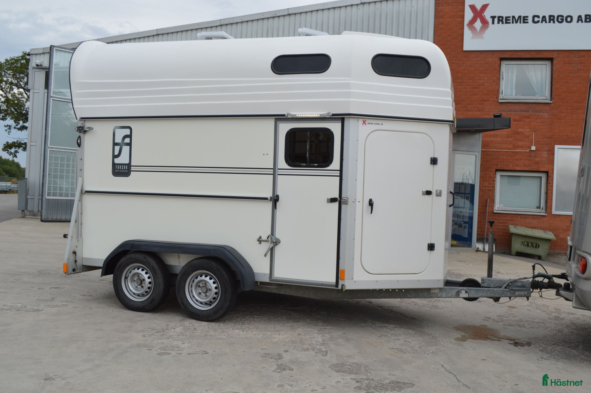 Hästtransporter  fordon & transport till salu: Forzab Futuro 220SEH 2019 Totalvikt 1990kg - Annons 8