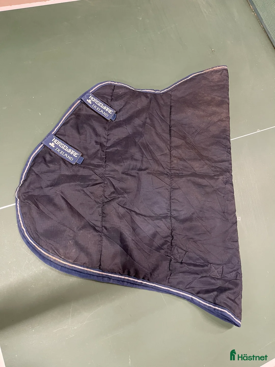 Täcken hästutrustning till salu: Diverse täcken i storlek 145 i Staffanstorp - Annons 2