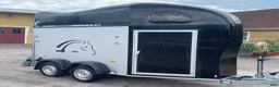 Hästtransporter  fordon & transport till salu: Mycket fin en-hästars transport  - Annons 3