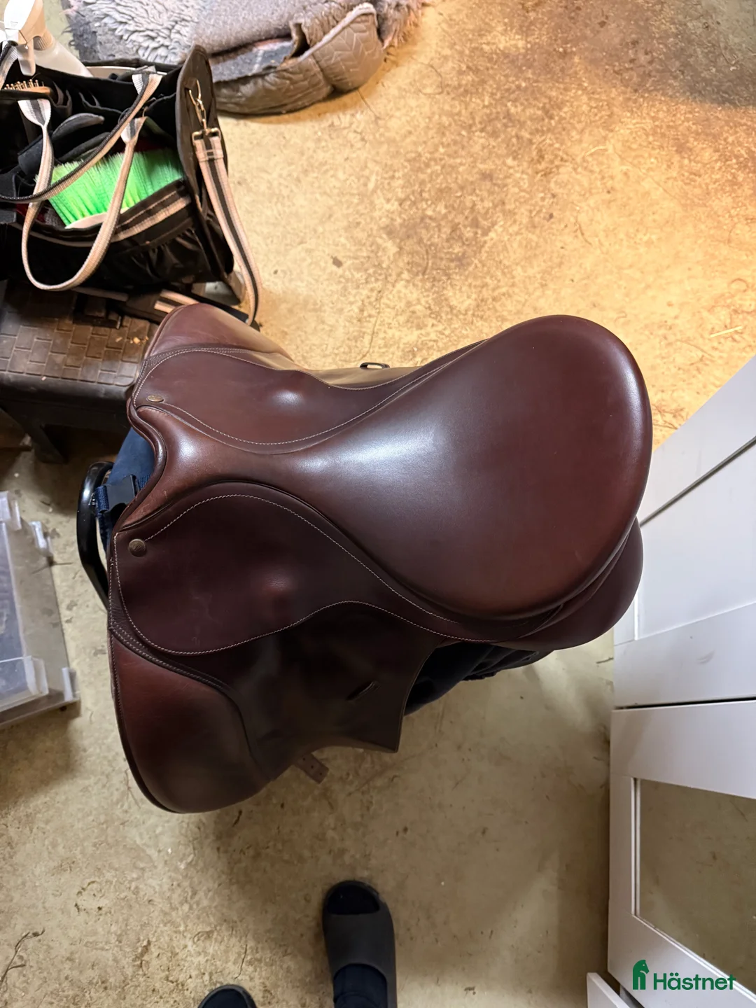 Sadlar hästutrustning till salu: Superskön och passar många hästar  i Vallåkra - Annons 2