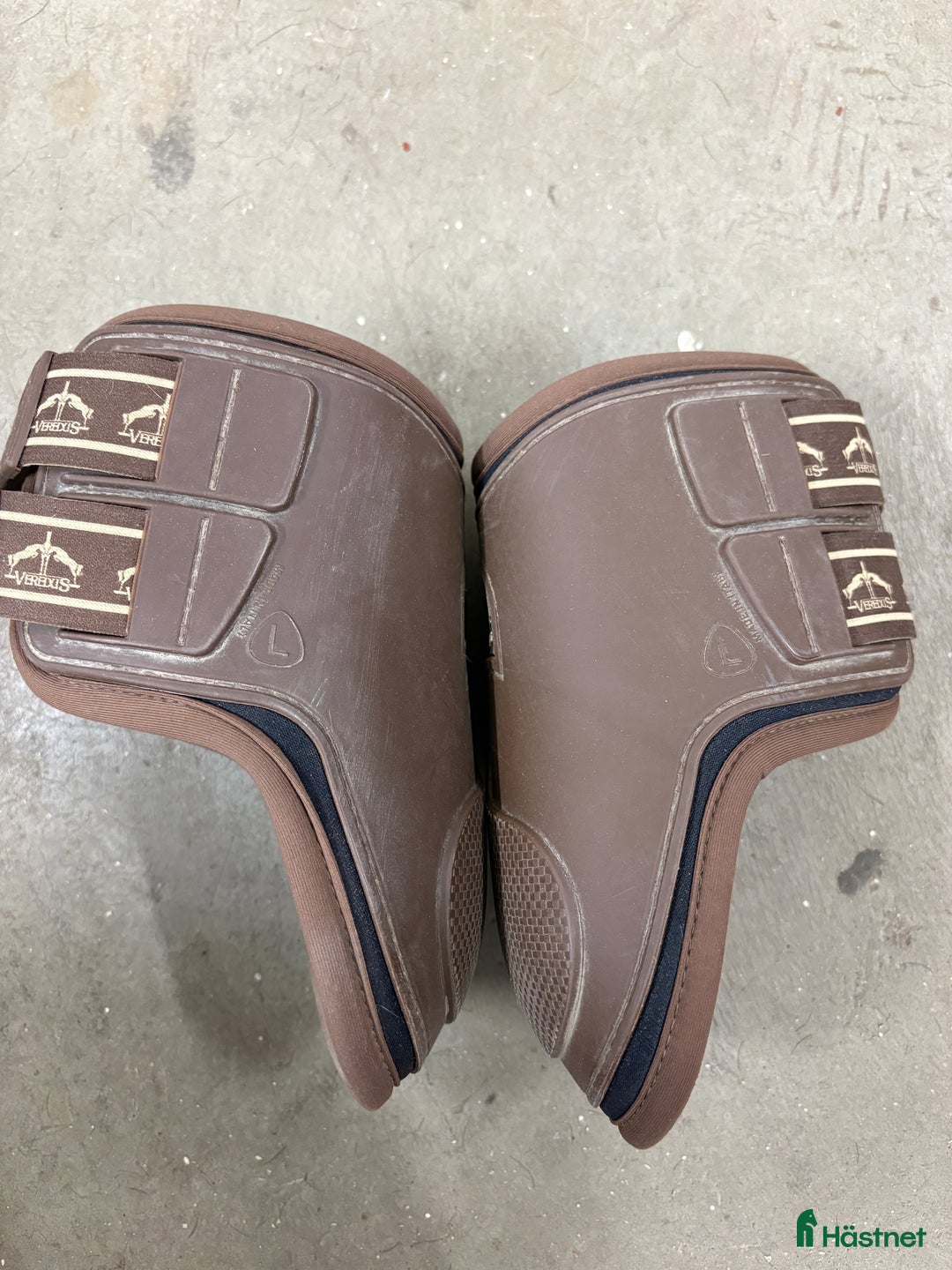 Benskydd hästutrustning till salu: Veredus olympus M och L i Täby - Annons 2