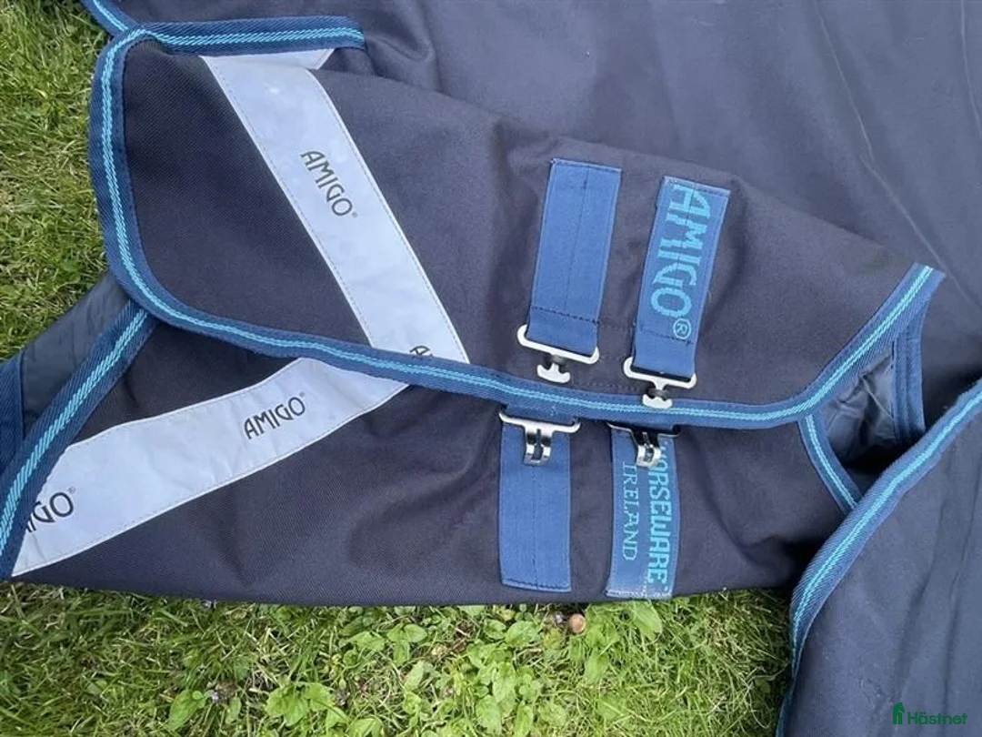 Täcken hästutrustning till salu: Horseware Amigo Bravo 12 med hals, 100 g, 155 cm - Annons 3