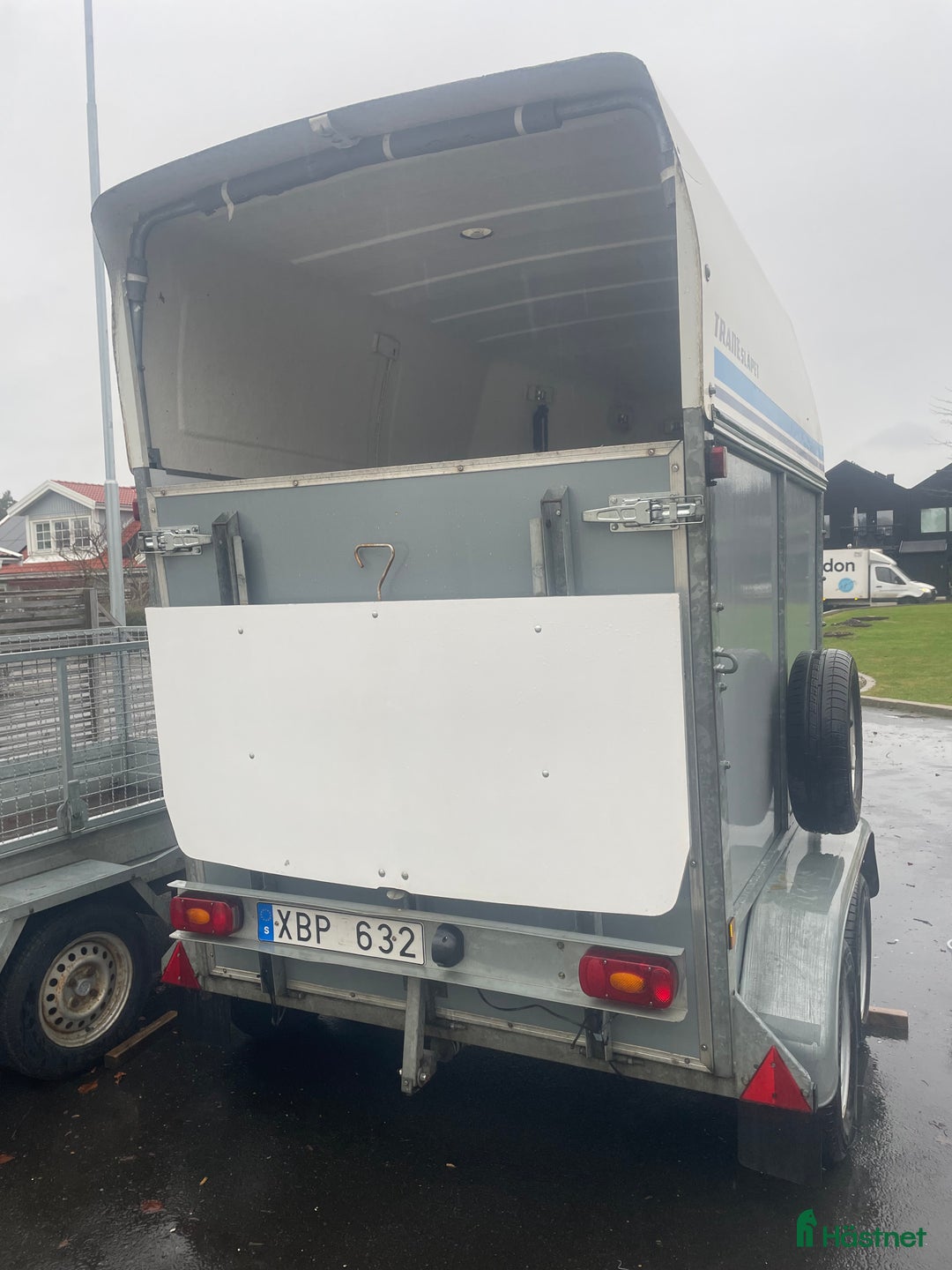 Hästtransporter  fordon & transport till salu: Hästtransport Thule Tranesläpet  i Jönköping - Annons 5