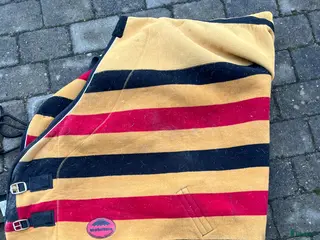 Täcken hästutrustning Waeatherbeetha Fleece Cooler storlek 135 cm - Annons 1