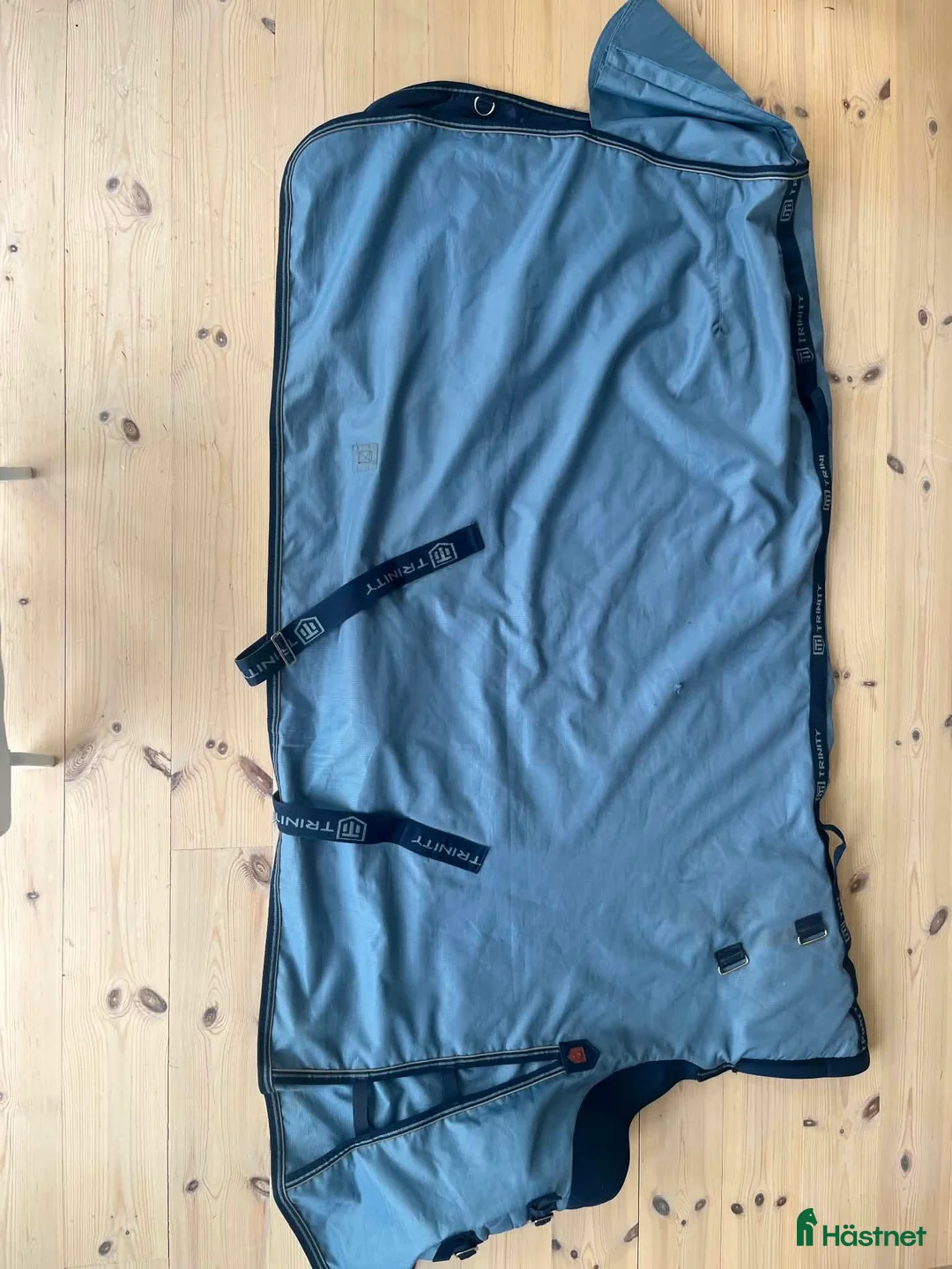 Täcken hästutrustning till salu: Utetäcken & liner Trinity strl 145-155 - Annons 2