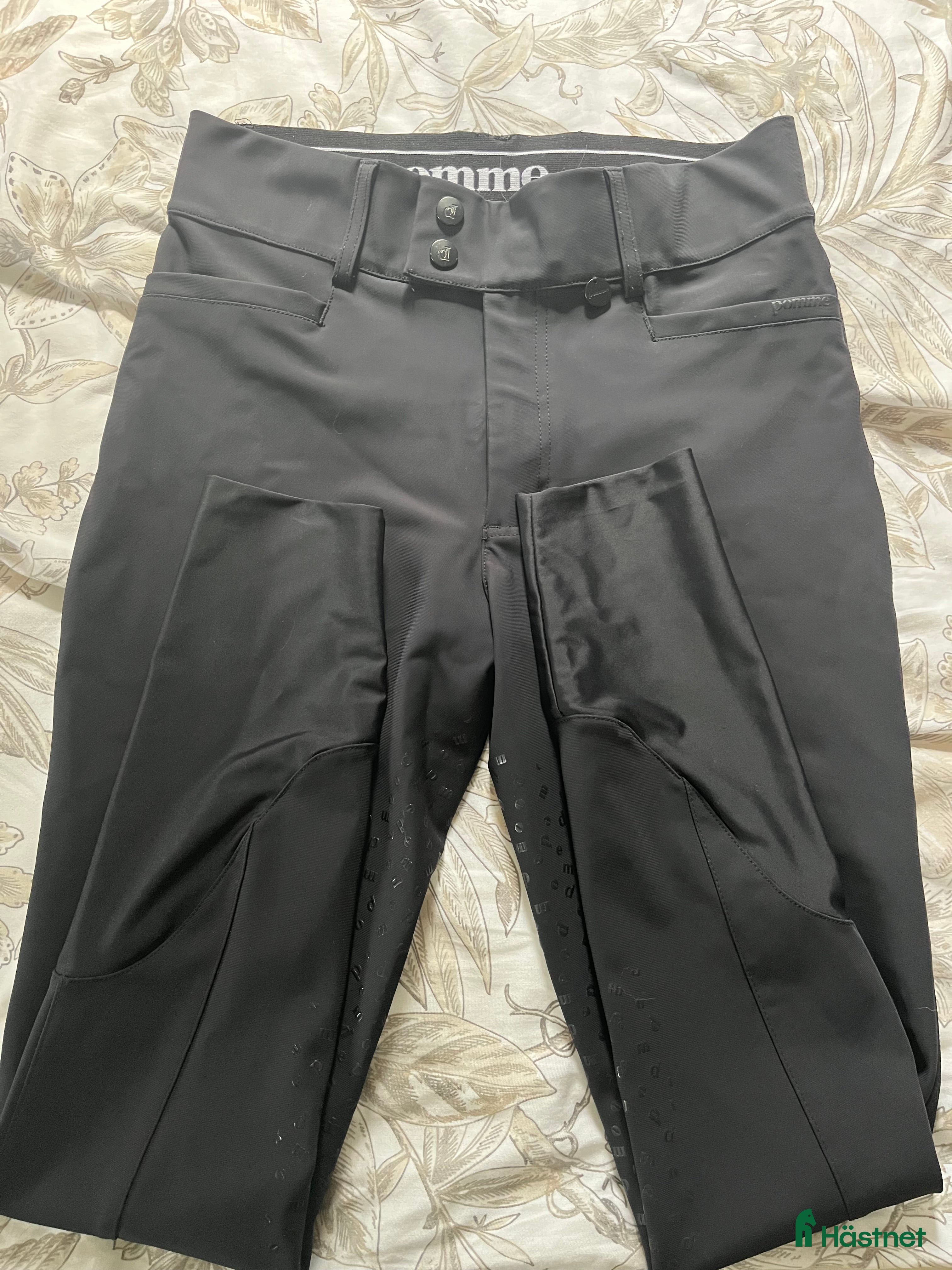 Ridbyxor ryttarutrustning till salu: Pomme Equestrian Ridbyxor  i Västervik - Annons 3