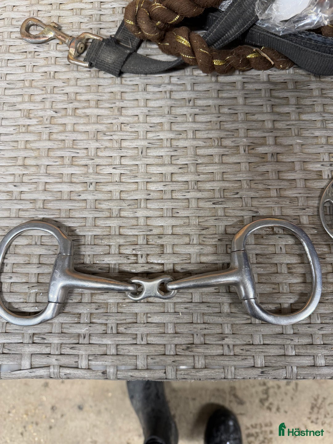Bett hästutrustning till salu: Olika bett 11,5-12,5 i Västerås - Annons 2