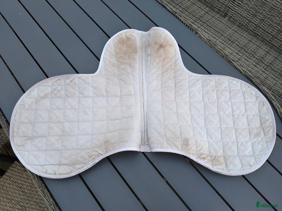 Schabrak & Vojlockar hästutrustning till salu: Diverse schabrak, paddar & vojlockar i Ljungbyholm - Annons 15