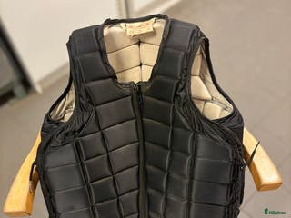 Säkerhetsvästar ryttarutrustning till salu: Racesafe säkerhetsväst i Ronneby - Annons 8