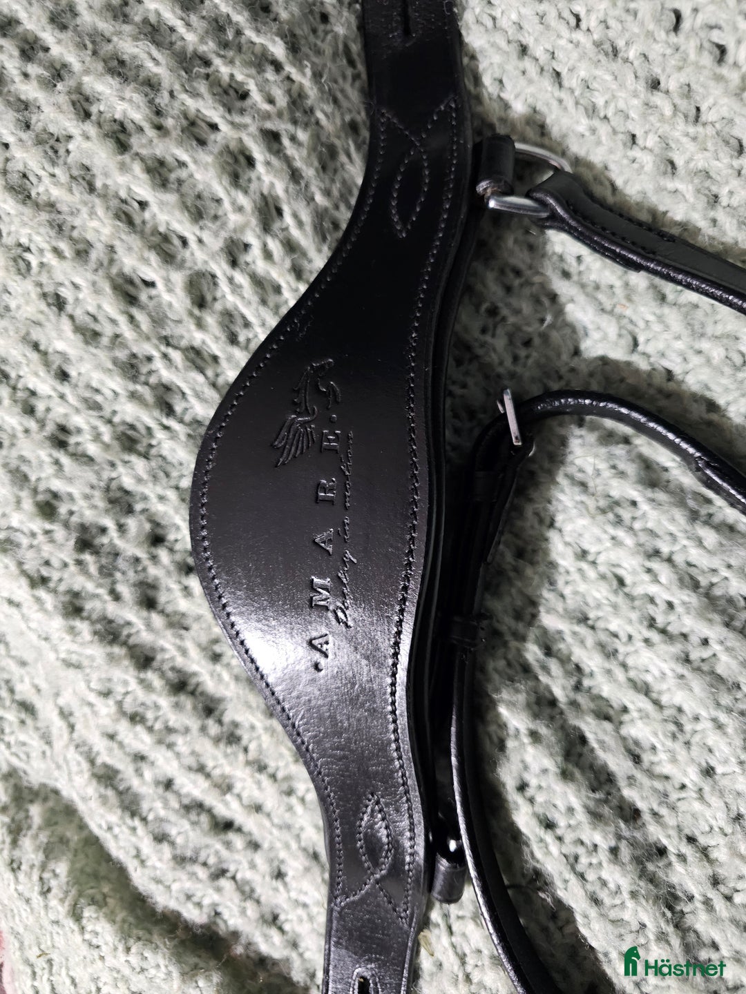 Träns hästutrustning till salu: Svart nackstycke Amare strl Ponny i Söråker - Annons 3