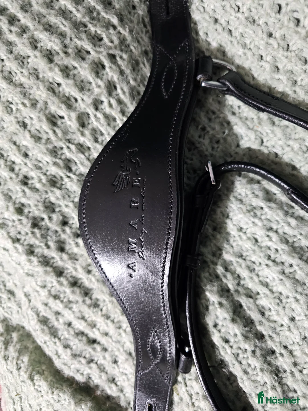 Träns hästutrustning till salu: Svart nackstycke Amare strl Ponny i Söråker - Annons 3