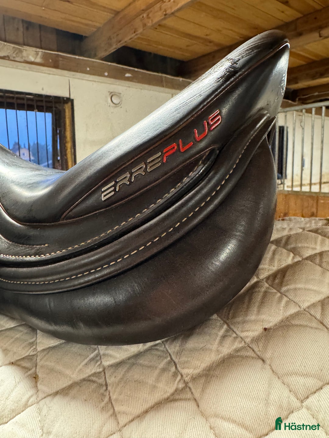 Sadlar hästutrustning till salu: Erreplus 17’ mörkbrun  i Björklinge - Annons 3