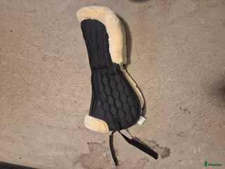 Sadeltillbehör hästutrustning Fairfield corrections pad i Habo - Annons 1