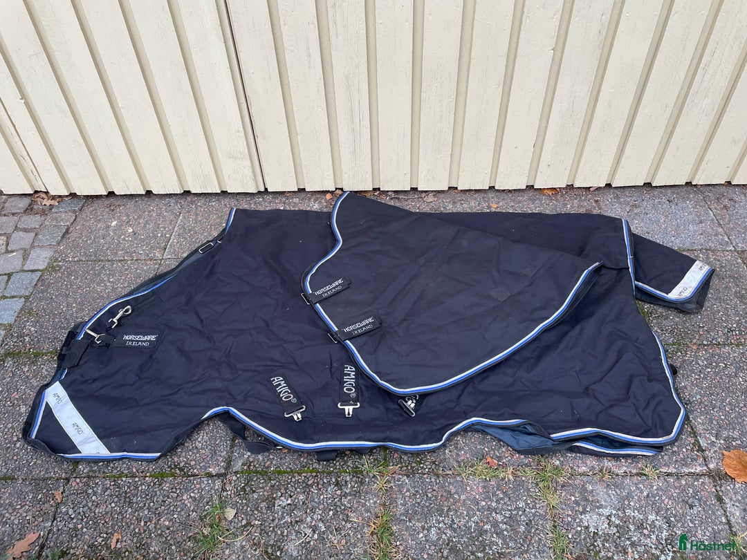 Täcken hästutrustning till salu: Amigo bravo 12 plus 250g i Vetlanda - Annons 1
