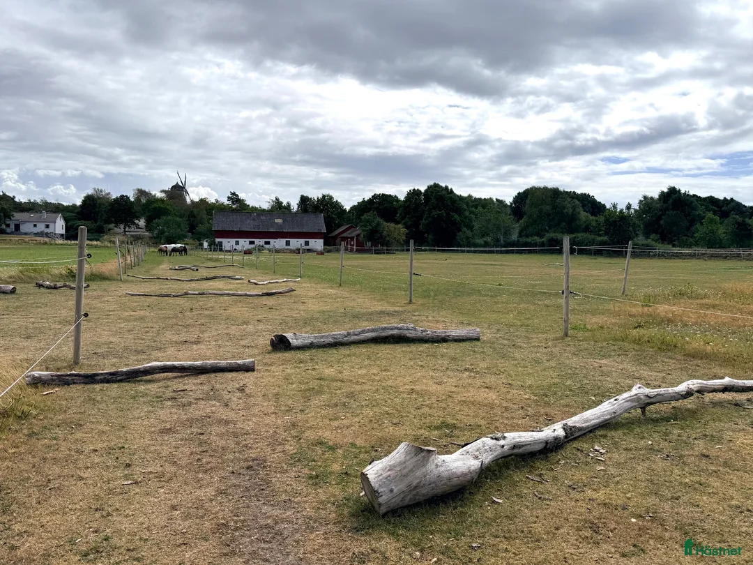  stallplats finnes: Lediga platser i lösdrift i Varberg - Annons 1