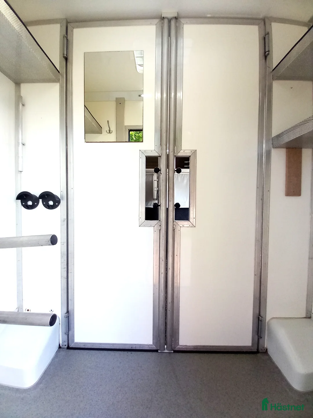 Hästlastbilar  fordon & transport till salu: Dickenherr 2-Ride Stuteri-Light i Haverdal - Annons 11