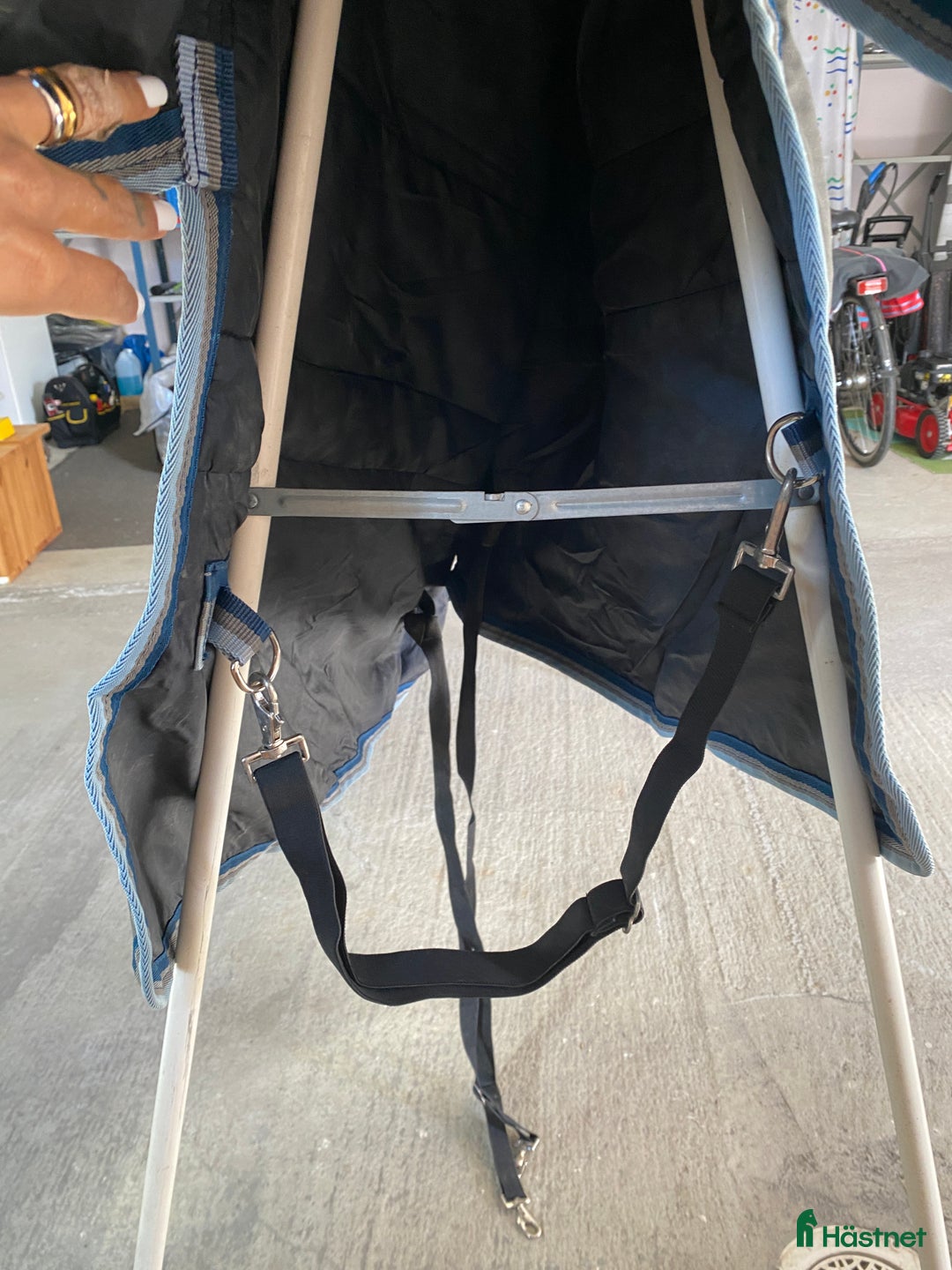 Täcken hästutrustning till salu: HANSBO Vintertäcke  i Uppsala - Annons 6