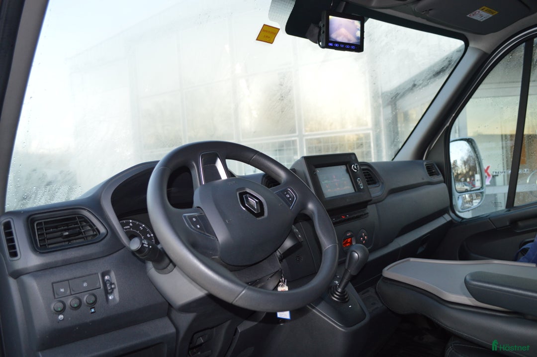 Hästlastbilar  fordon & transport till salu: Theault Proteo 3 sits Stuteri 2021 Automat i Kvicksund - Annons 3