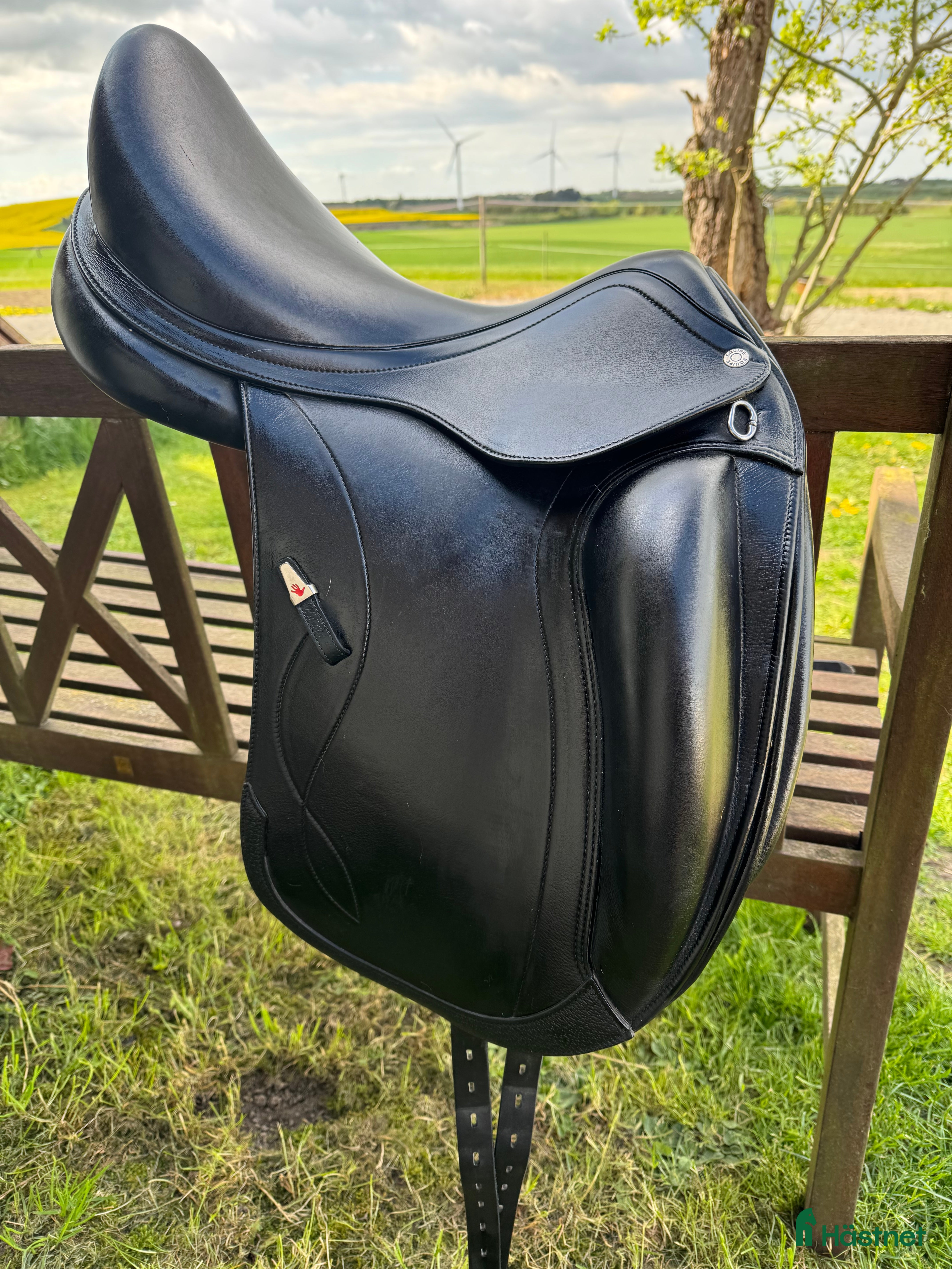 Sadlar hästutrustning till salu: Equipe Olympia Spec Dressyrsadel 17” – Bred bom +3 i Klågerup - Annons 1