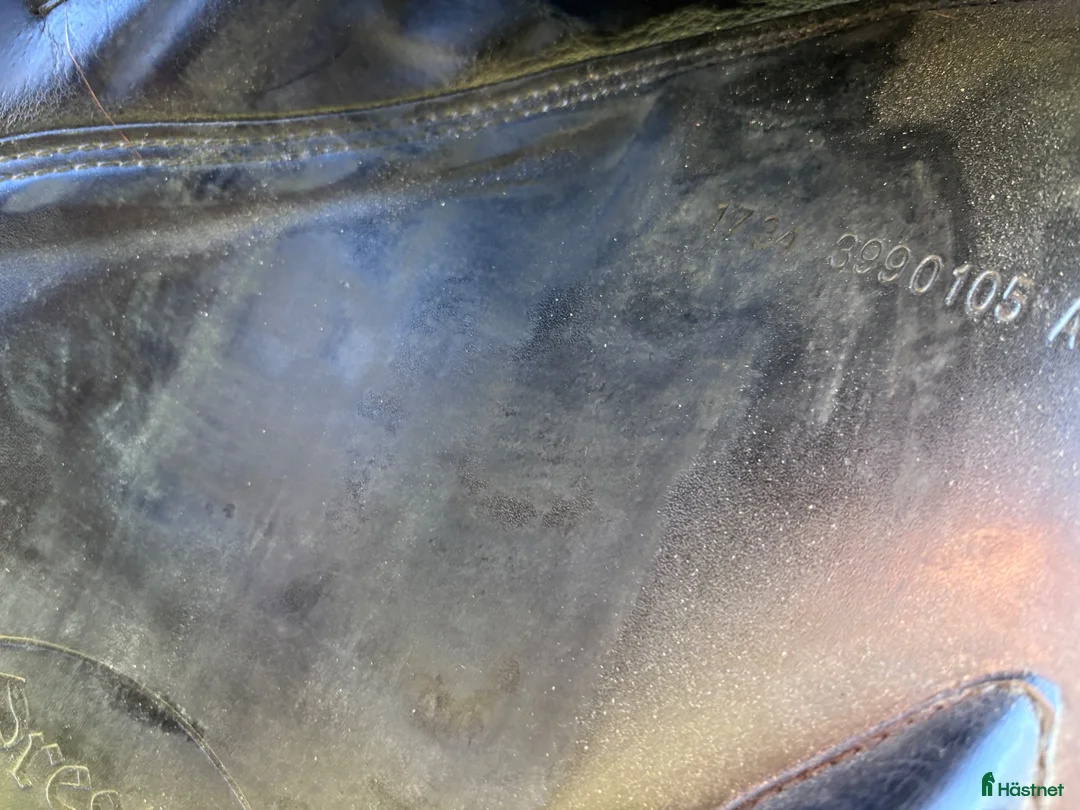 Sadlar hästutrustning till salu: Prestige sadel  - Annons 4