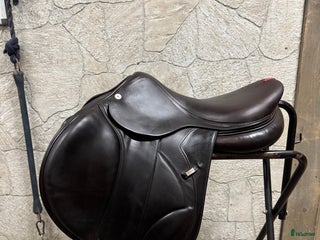 Sadlar hästutrustning till salu: Equipe Ek Evo i Sollefteå - Annons 3