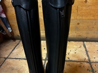 Ridstövlar ryttarutrustning till salu: Kvalitets läderstövlar i Värmdö - Annons 7