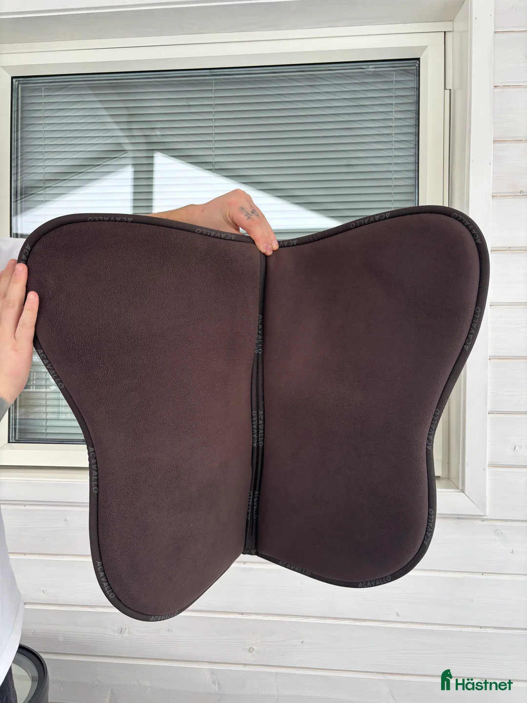 Sadeltillbehör hästutrustning till salu: Helt ny Acavallo padd i Tenhult - Annons 3