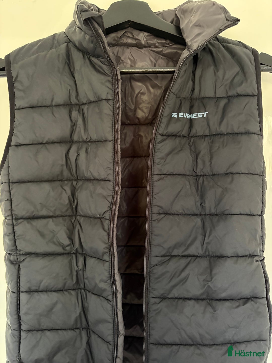 Jackor & Kavajer ryttarutrustning till salu: equestrian jacka + 3-fingervantar XS i Saltsjö-boo - Annons 6