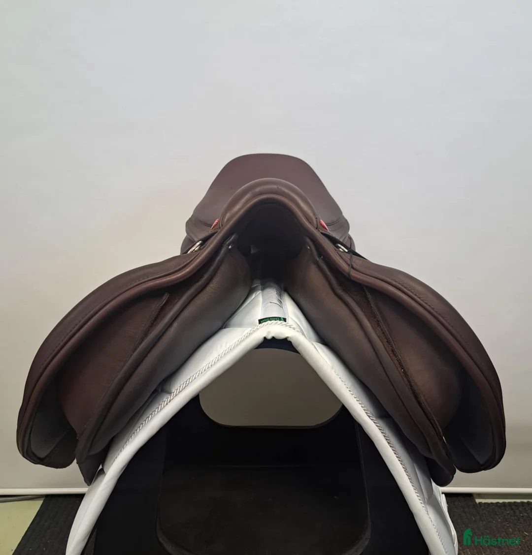 Sadlar hästutrustning till salu: Edix Alydar i Färnäs - Annons 2