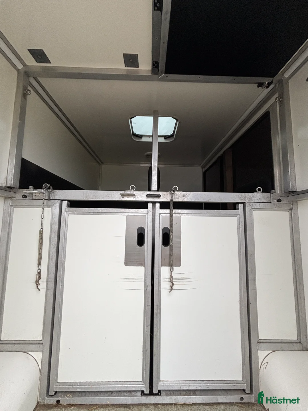 Hästlastbilar  fordon & transport till salu: Renault Master Krismar hästbil  i Laholm - Annons 8