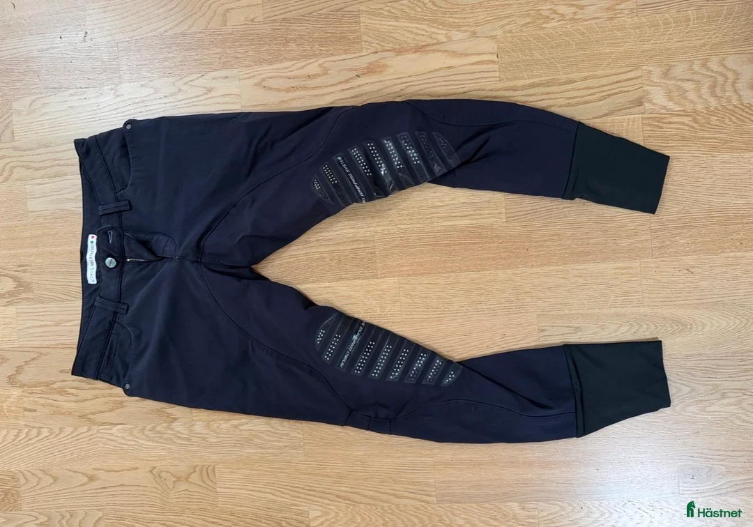 Ridbyxor ryttarutrustning till salu: Ridbyxor Herr i Göteborg - Annons 2