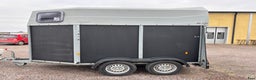 Hästtransporter  fordon & transport till salu: Nytt golv  i Skurup - Annons 2
