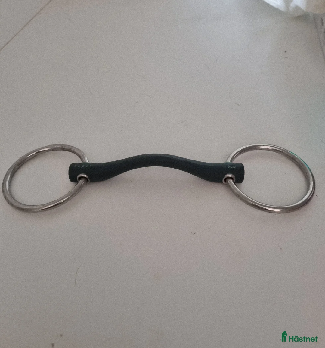 Bett hästutrustning till salu: Fager gummibett  - Annons 1