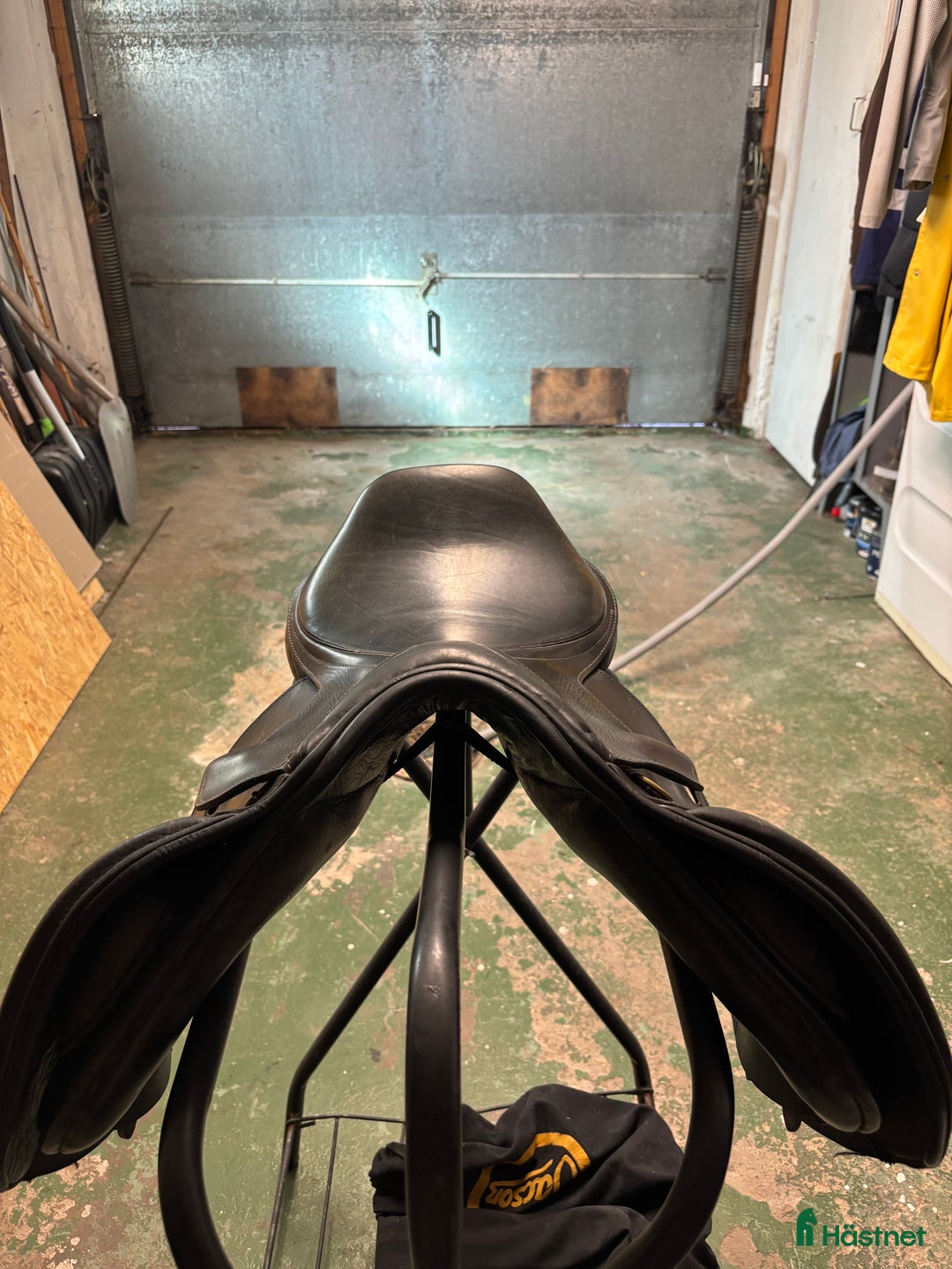Sadlar hästutrustning till salu: Santa Cruz sadel  i Rottneros - Annons 3