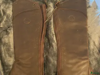 Övrig Ryttarutrustning ryttarutrustning till salu: Shortchaps Mountainhorse i Örebro - Annons 1