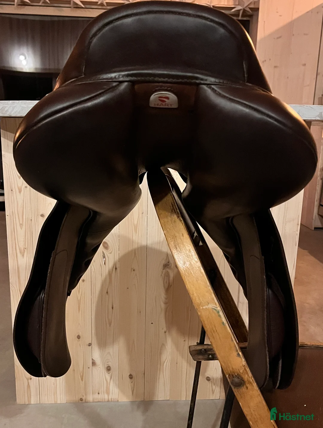 Sadlar hästutrustning till salu: Bates All Purpose HART – mycket fint skick i Fårö - Annons 3