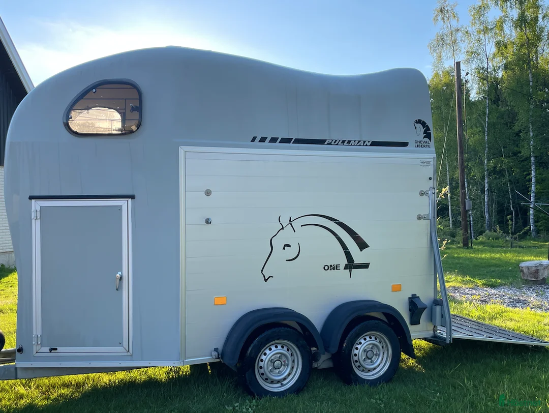Hästtransporter  fordon & transport till salu: Cheval Liberte Gold One i Munka-ljungby - Annons 2