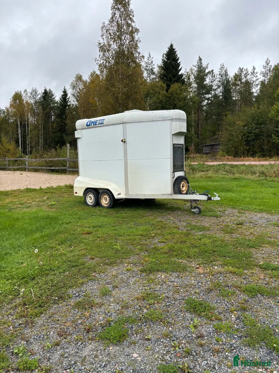 Hästtransporter  fordon & transport till salu: Umeåsläp A30 - Annons 1